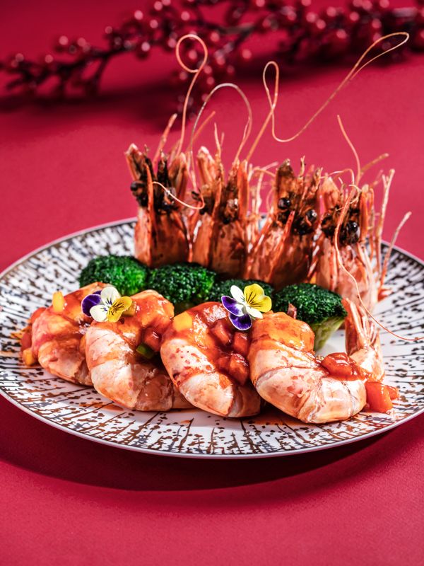 Pan-fried 6 Heads Tiger Prawn with Tomato Sauce (4 pieces)