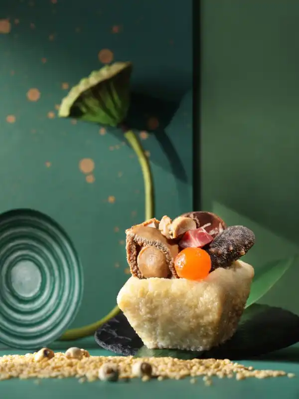 Glutinous Rice Dumpling with Whole Abalone, Sea Cucumber and Conpoy